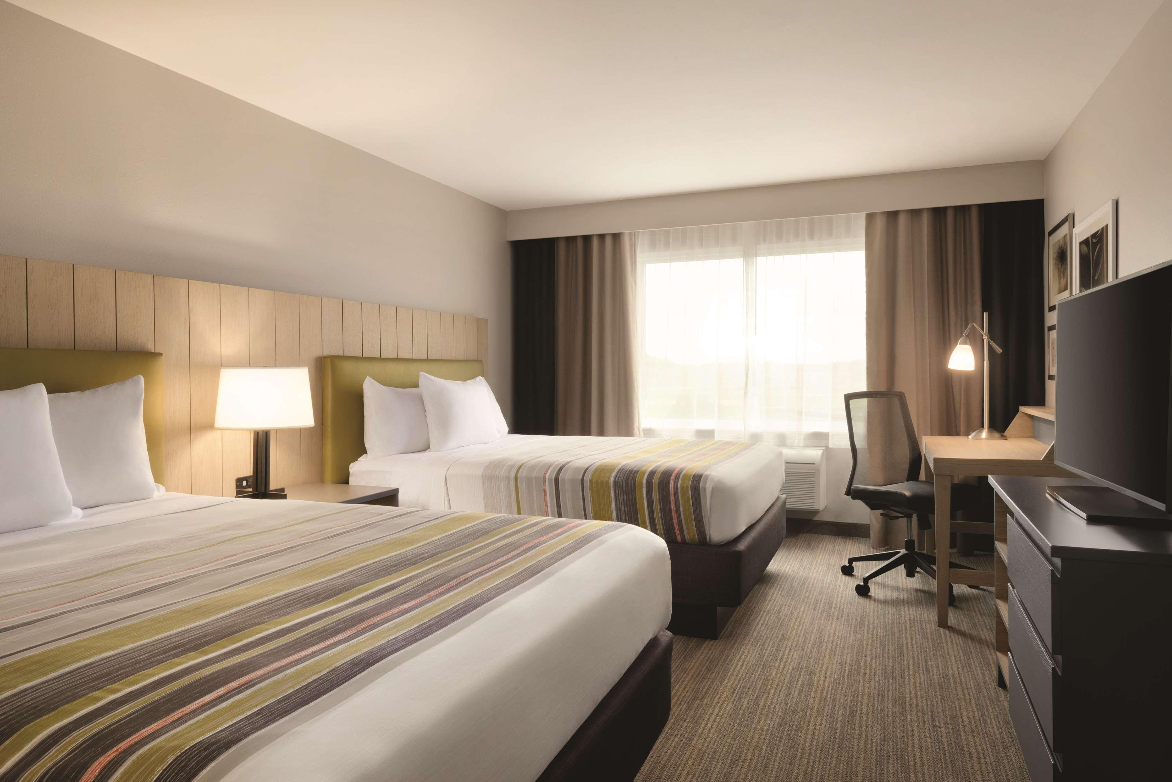 Fort Atkinson Country Inn & Suites By Radisson, Ft Atkinson, Wi מראה חיצוני תמונה